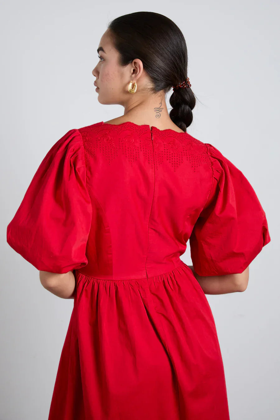 aria bow embroidered midi dress - red